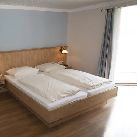 Pensionat Haus Waldesruh Übersee
