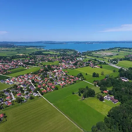 Haus Waldesruh Gæstehus Übersee