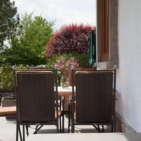 Haus Waldesruh بيت ضيافة Übersee